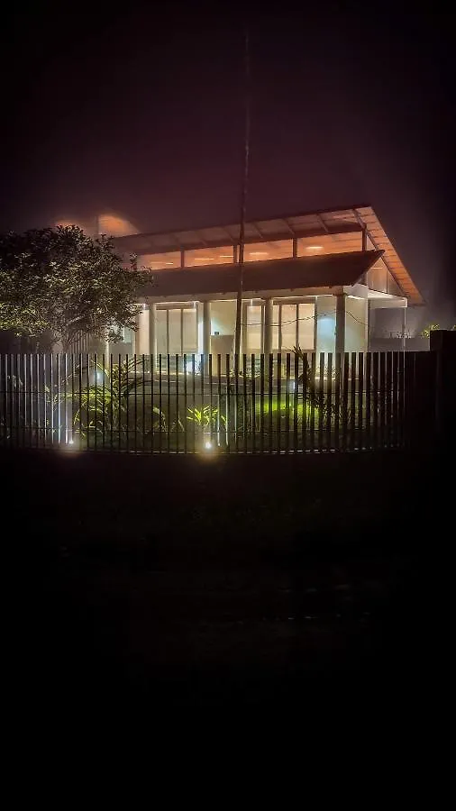 Tangerine Tales Premium Villa By Lexstays ワイナード インド